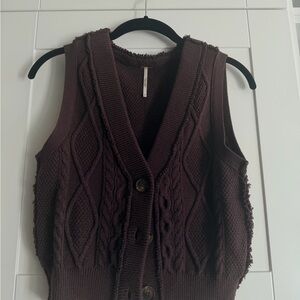Women's Cable Knit Button Front Sweater Vest - Brown